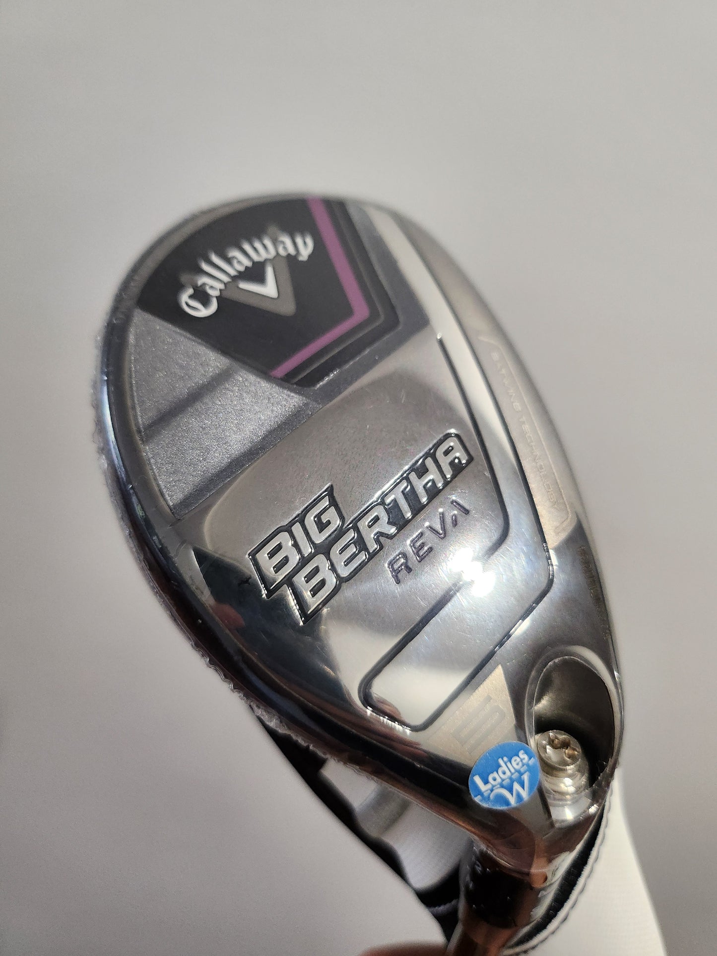 BRAND New Callaway Big Bertha Reva 23 Hybrid 27 Deg Ladies Shaft Cover RH SKU020