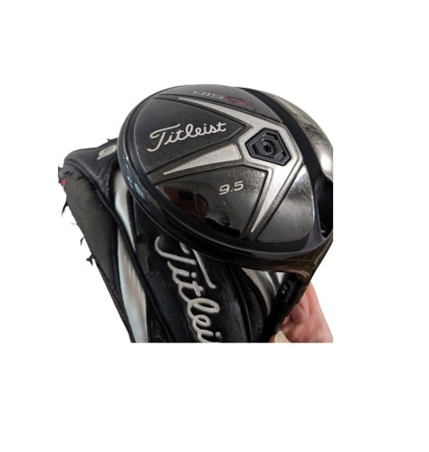 Titleist 915 D4 9.5 Golf Driver - Stiff Shaft - Right Handed - Golf Pride t34