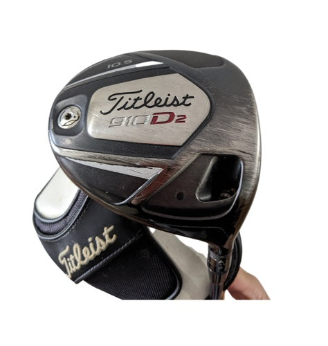 Titleist 910 D3 10.5 Golf Driver - Regular Shaft - Right Handed with Cover t36