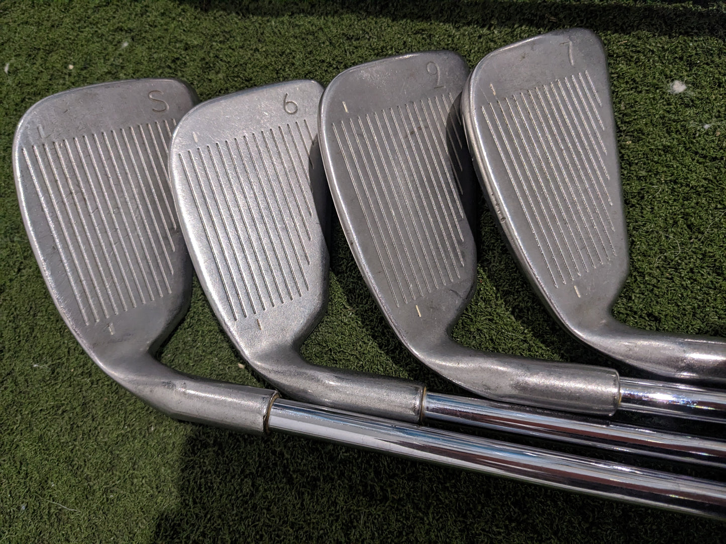 9 X Ping ISI K Iron Set - (4,5,6,7,8,9,P,S,L) - Right Handed - Steel Stiff t31