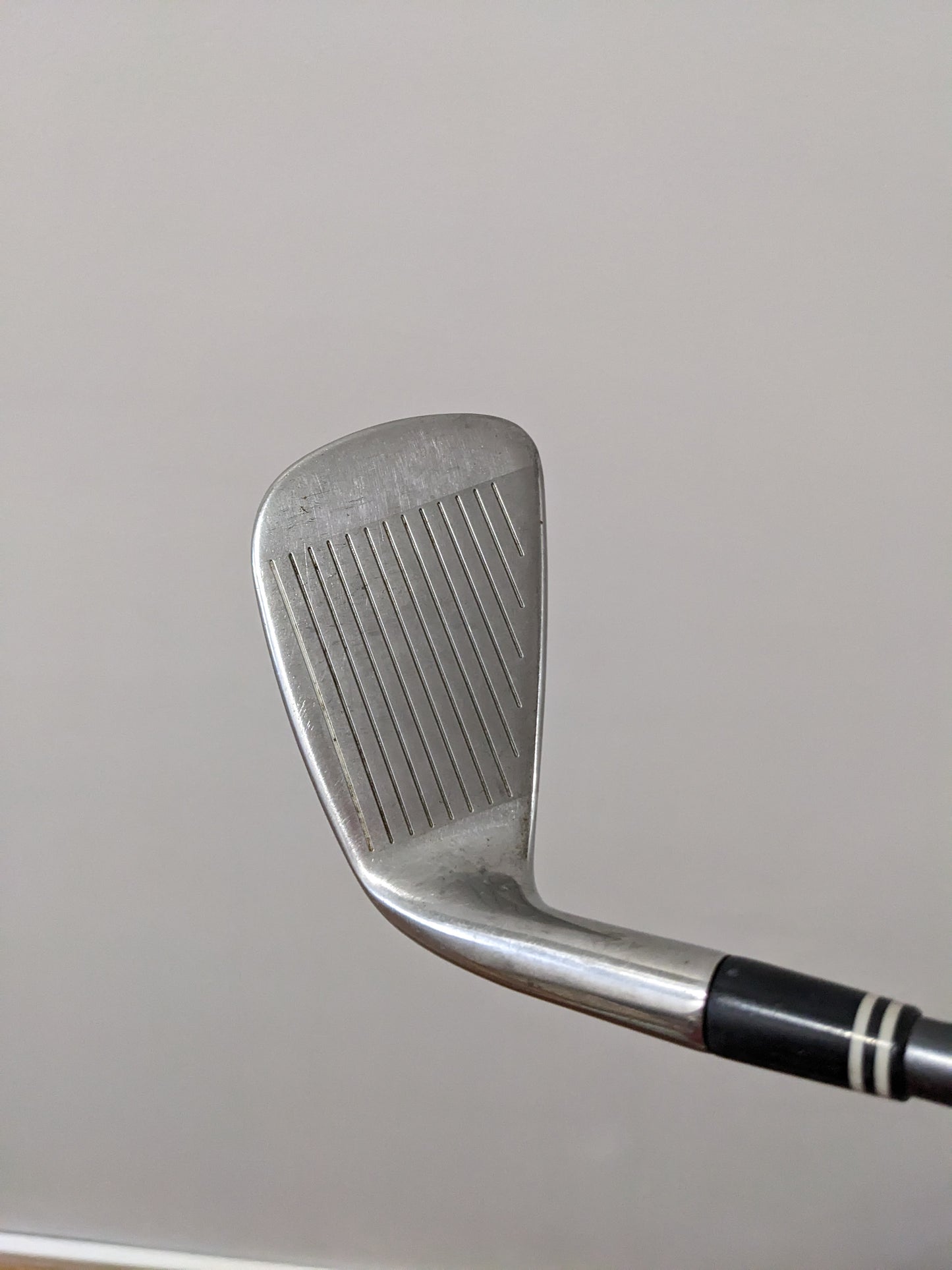 Cleveland HB3 - 9 Iron - Right Handed - Stiff Graphite Flex t38