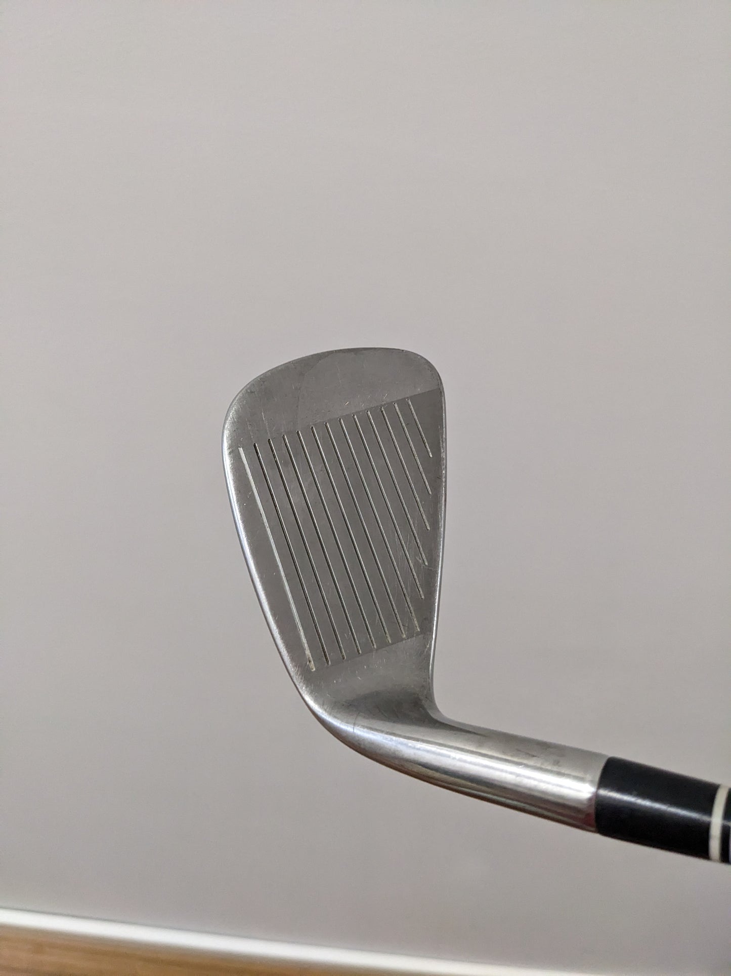 Cleveland HB3 - PW Iron - Right Handed - Stiff Graphite Flex t38