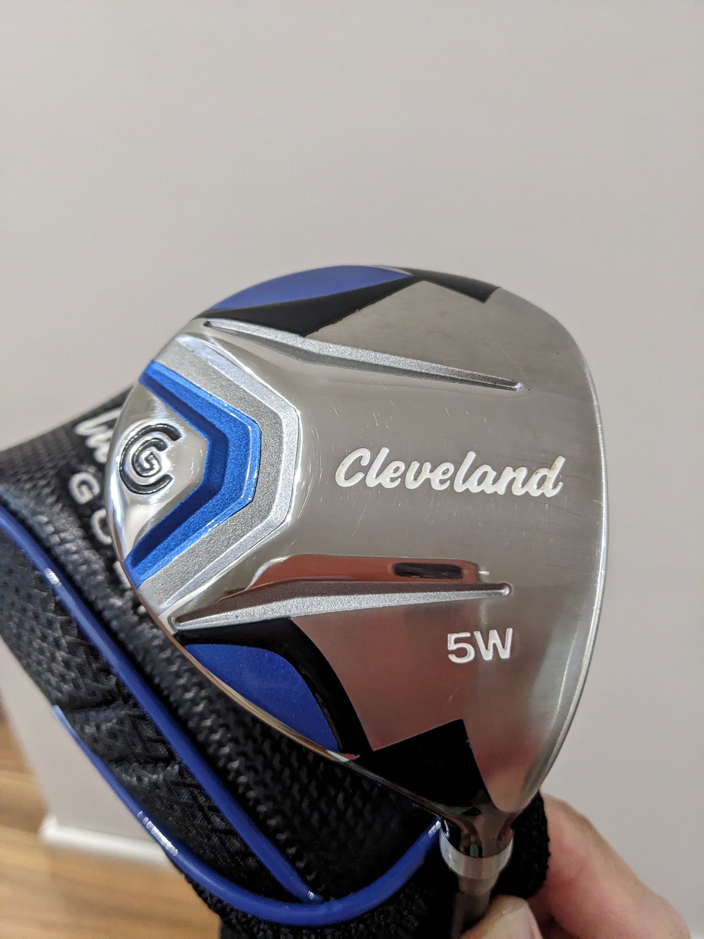 Cleveland 5 Fairway Wood Right Handed Stiff Flex with Cover t38