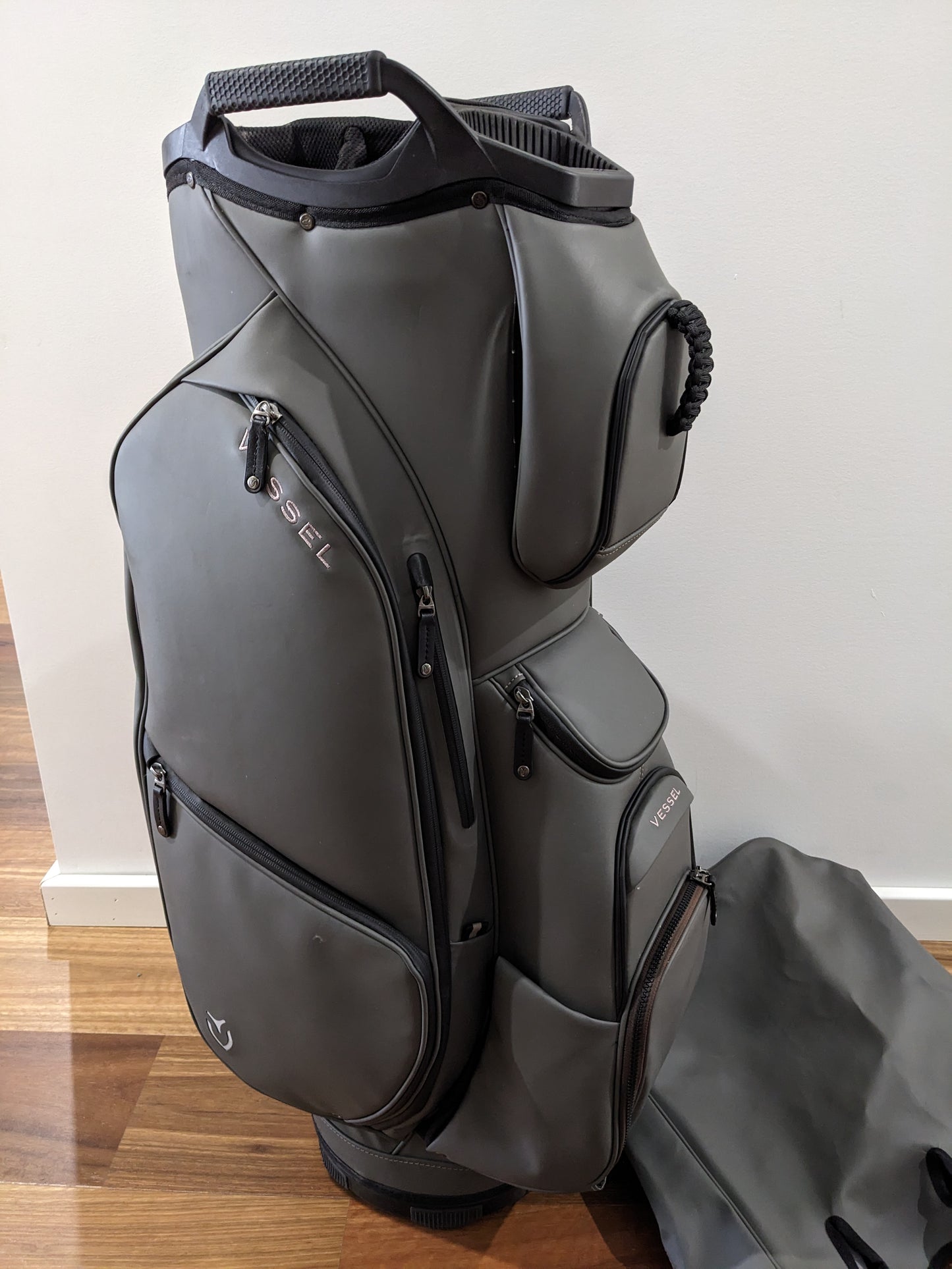 VESSEL Lux Cart Golf Bag with Rain Cover - Custom Paracord Handle