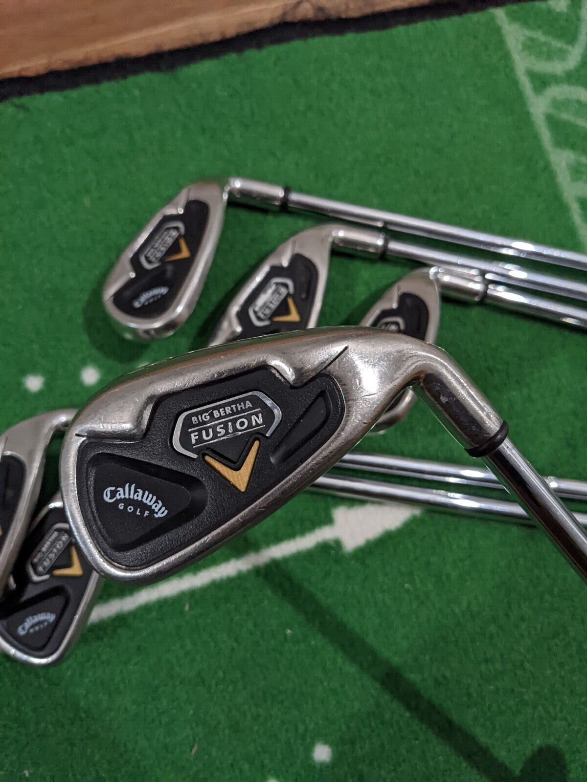 6 x Callaway Big Bertha Fusion Iron set - (6,7,8,9,P,S) - Regular/ UniFlex RH