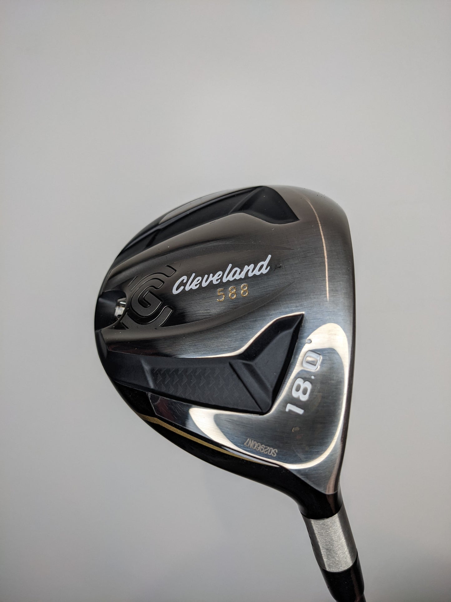 Near New Cleveland 588 5 Fairway Wood 18° Ladies Flex Right Handed Cover